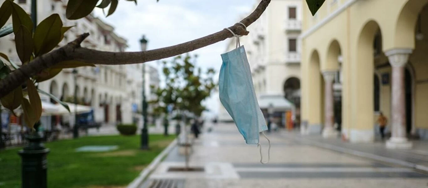 Π.Παναγιωτόπουλος: «Πρόωρη η γνωμοδότηση για κυκλοφορία των εμβολιασμένων χωρίς μάσκες στους εσωτερικούς χώρους»